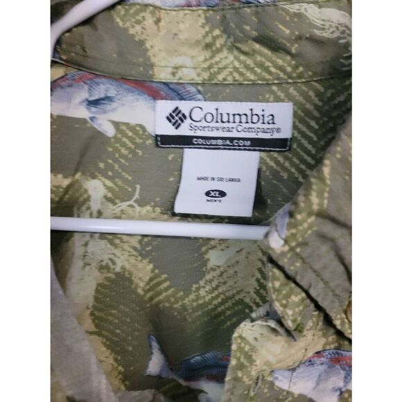 Vintage 2000's Columbia Button Down, Fish Pattern, 100% Cotton, Mens XL - Picture 2 of 5